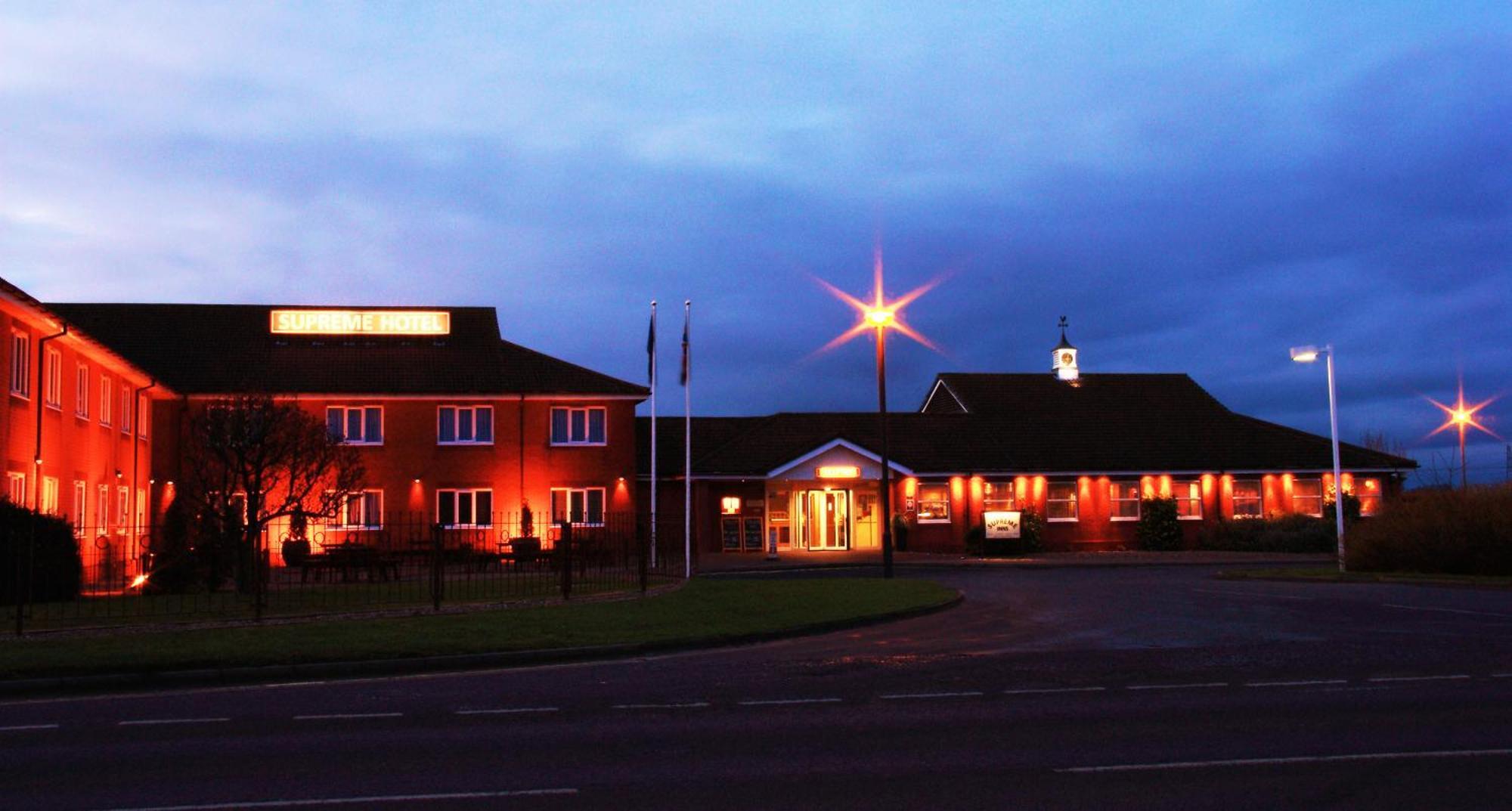 Supreme Inn Boston Swineshead Exteriör bild