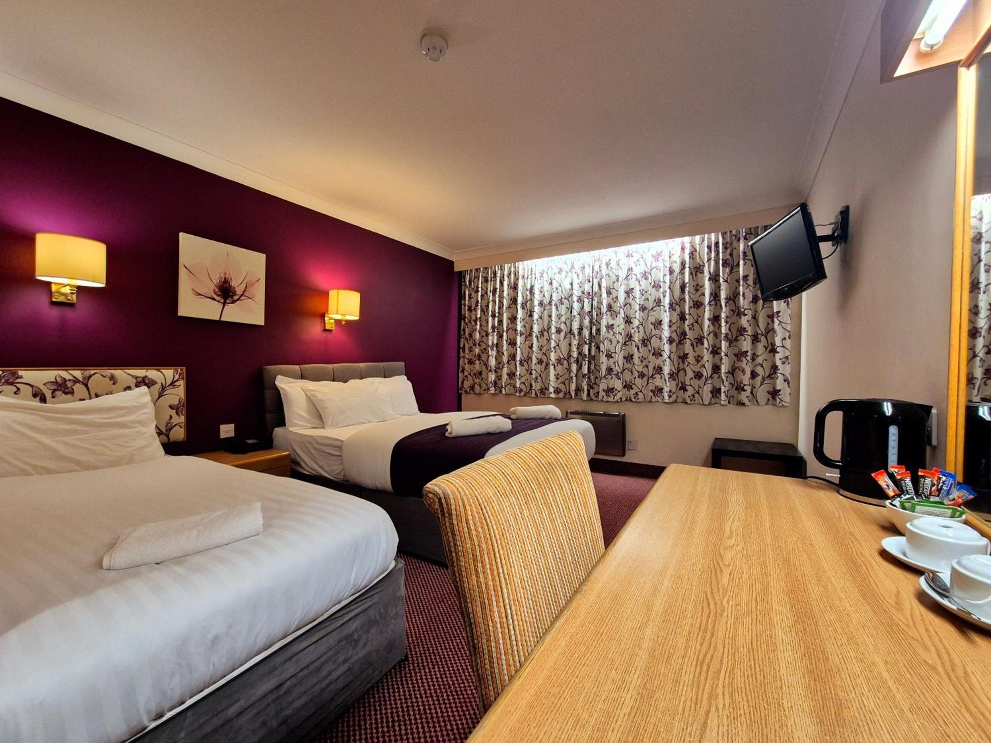 Supreme Inn Boston Swineshead Exteriör bild